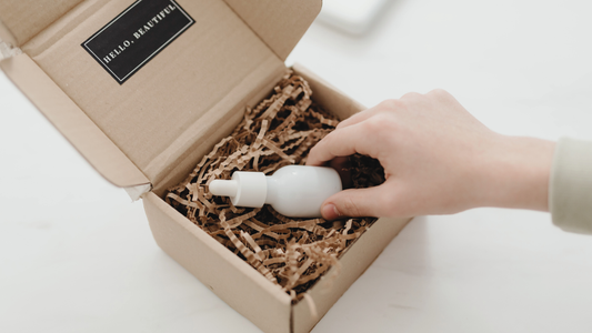 How to Create a Bridesmaid Experience Box: A Complete Guide for Modern Brides